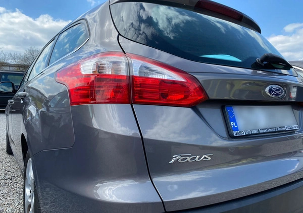 Ford Focus cena 32900 przebieg: 242000, rok produkcji 2012 z Chełm małe 352
